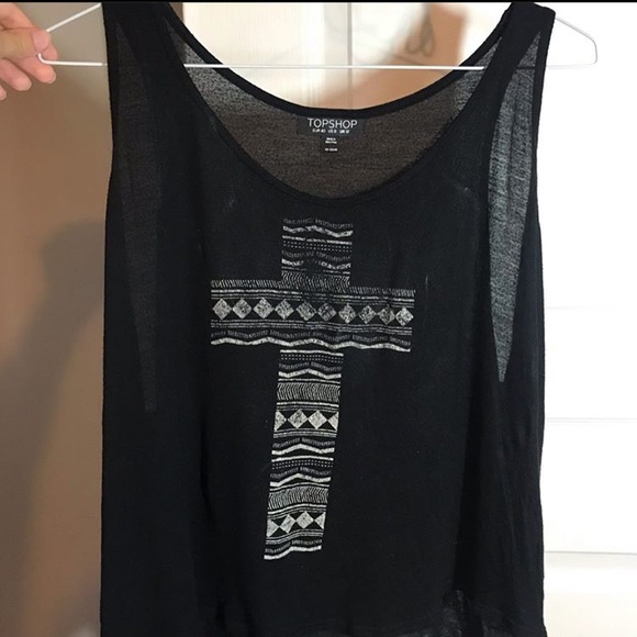 Cross design Tank top - Picture 3 of 3